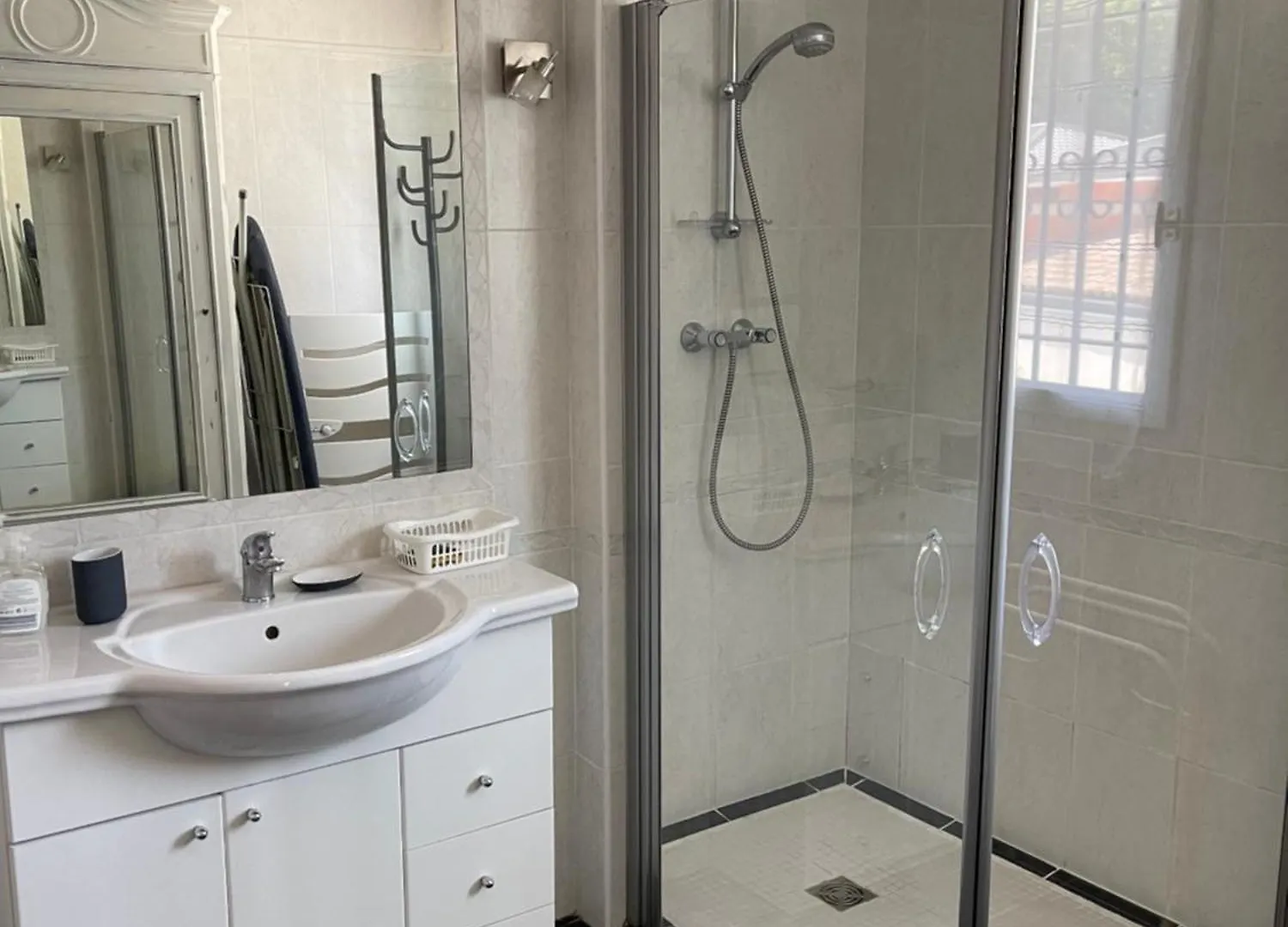 Chambre Meublee Cornebarrieu Homestay